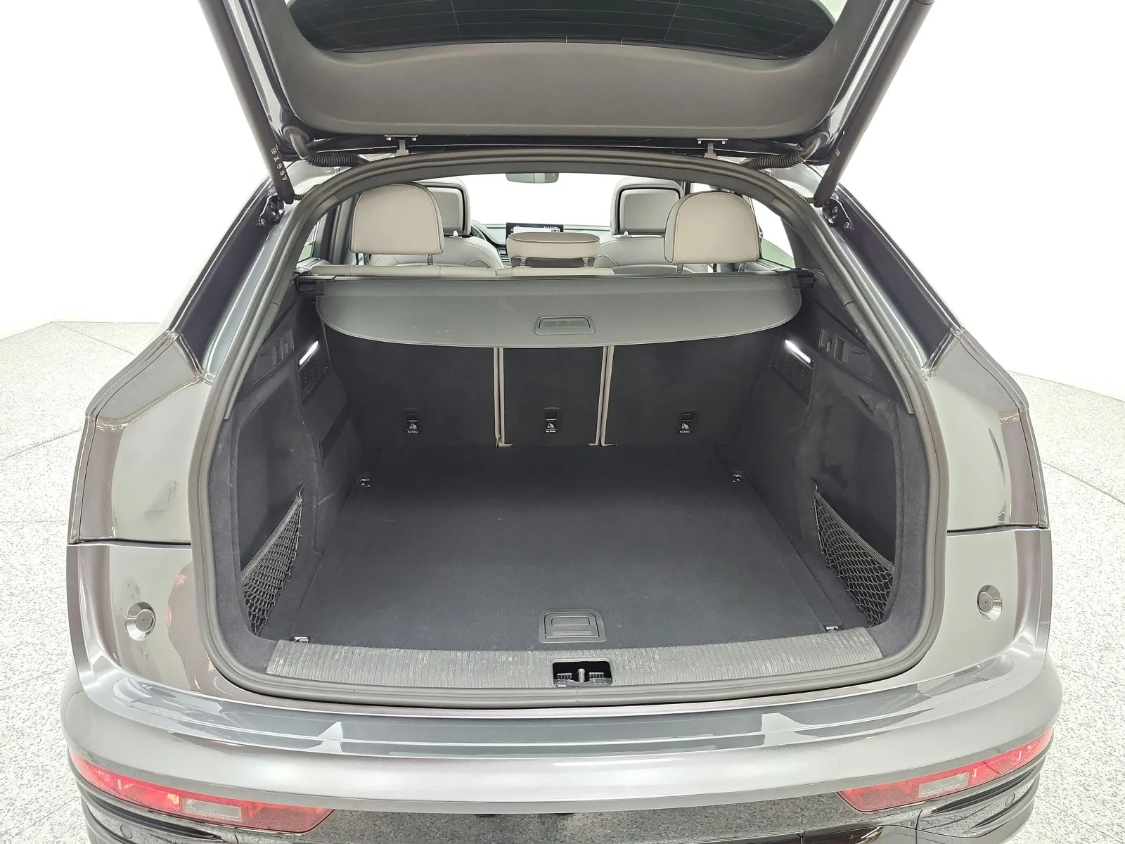 Used 2024 Daytona Gray Pearl Effect Audi S line Prestige 45 TFSI quattro image 21