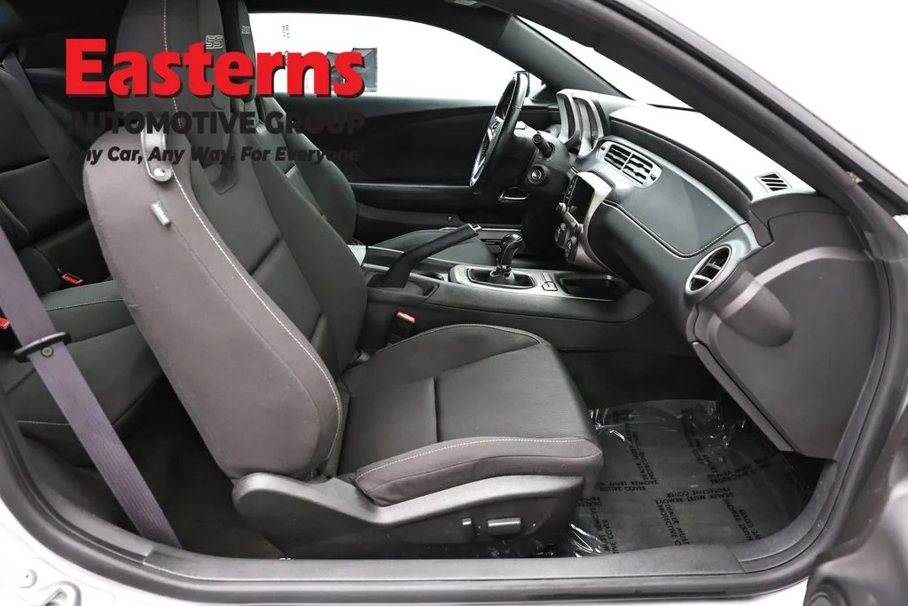 Used 2015 Silver Chevrolet SS image 20