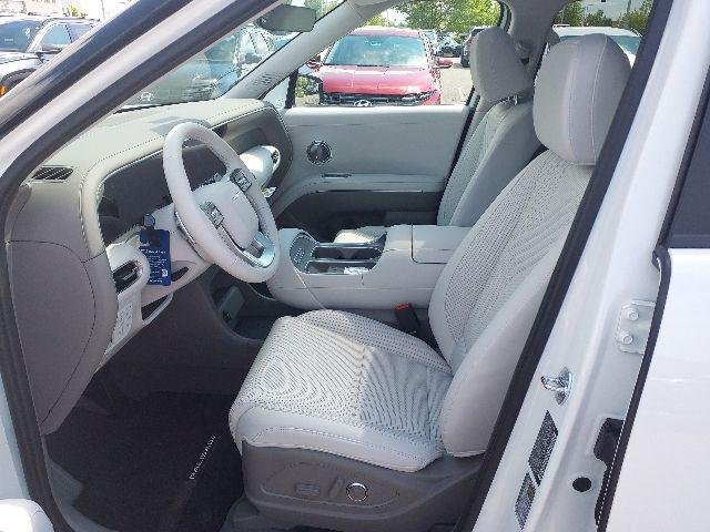 New 2026 White Pearl Hyundai SEL Premium image 9
