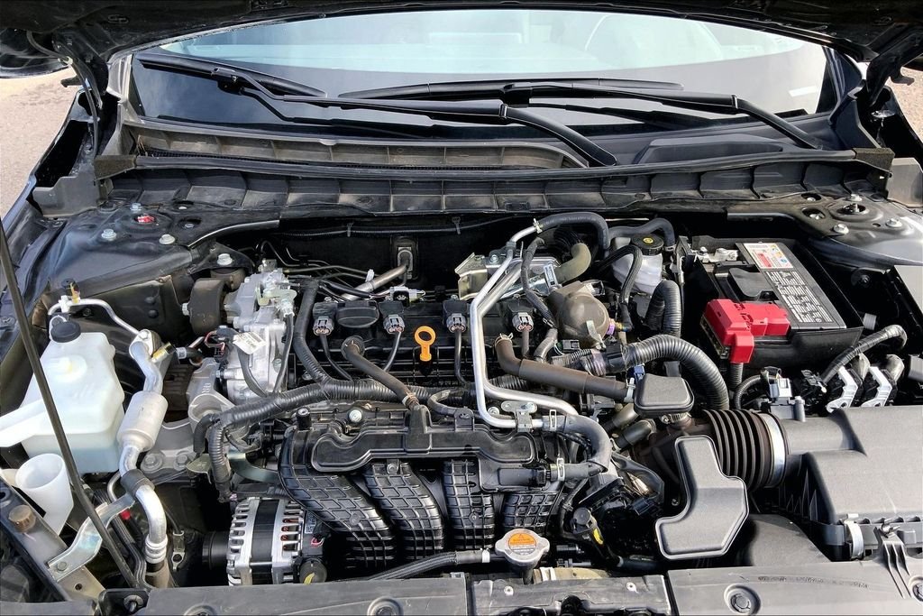 Used 2025 Black Nissan 2.5 SV image 28