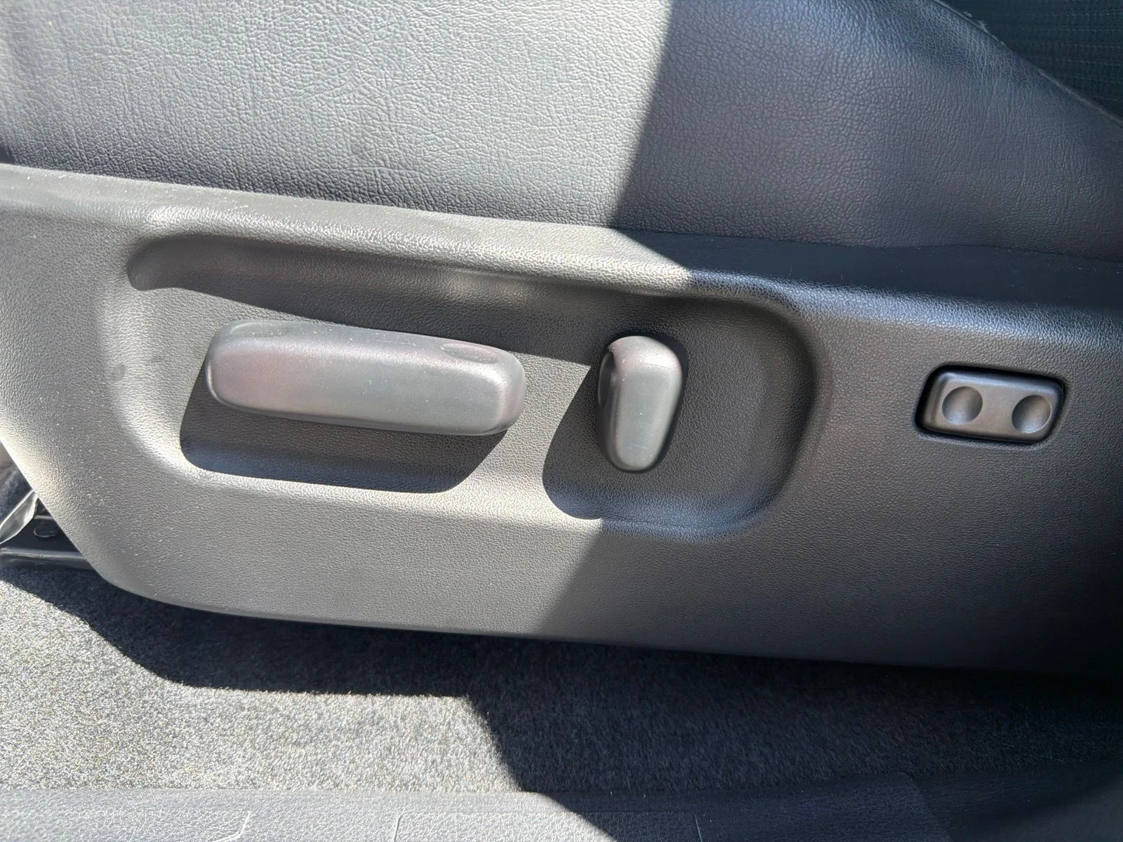 Certified Used 2022 Gray Toyota Limited image 12
