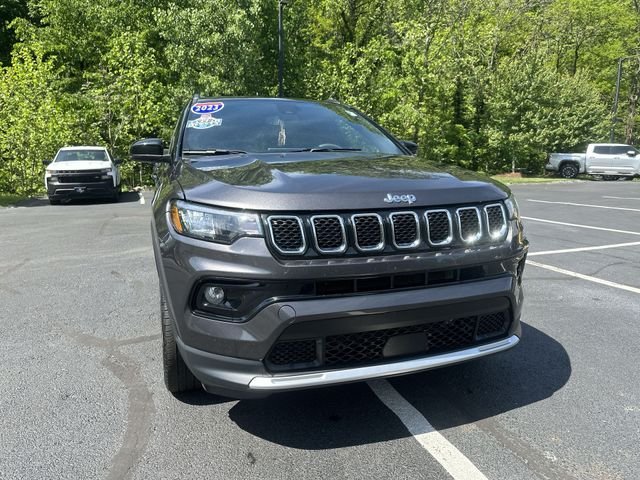 Used 2023 Gray Jeep Limited image 11