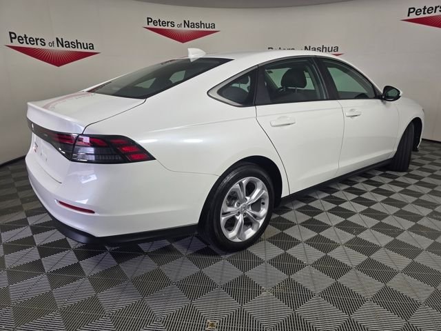 Certified Used 2025 Platinum White Pearl Honda LX image 28