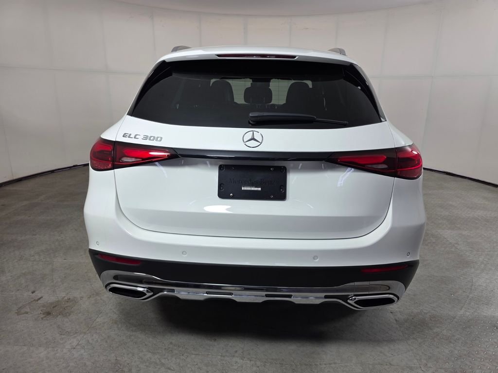 Certified Used 2025 White Mercedes-Benz GLC 300 image 5