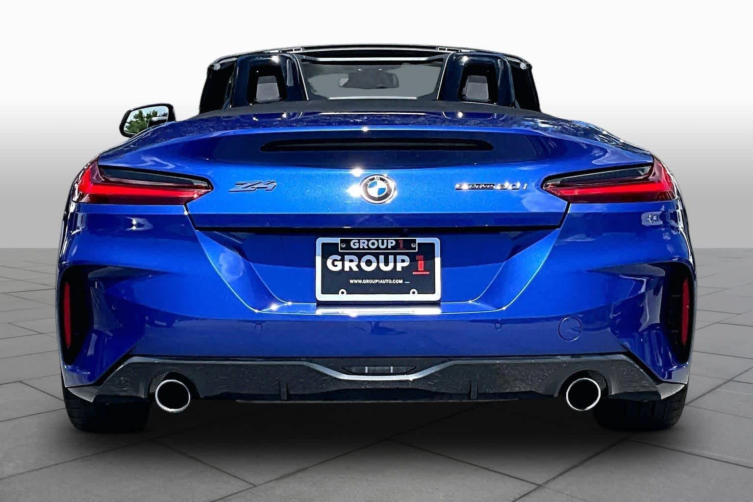 Certified Used 2026 Portimao Blue Metallic BMW sDrive30i image 5