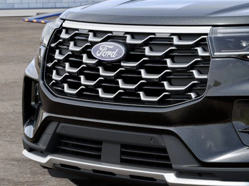 New 2027 Agate Black Metallic Ford Platinum™ image 17