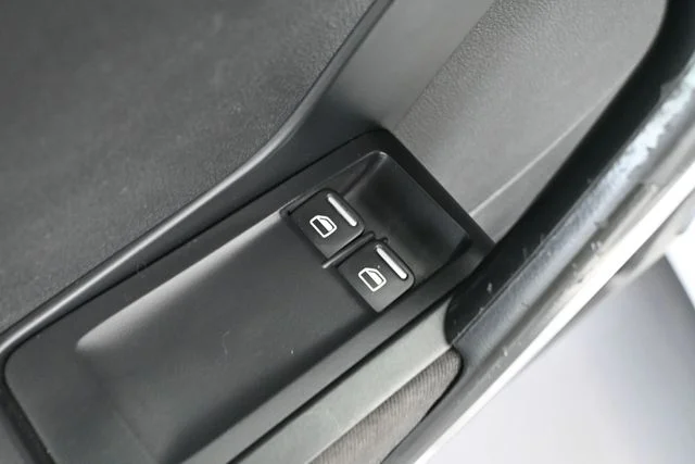 2012 Volkswagen Beetle 2.0 - Photo 18