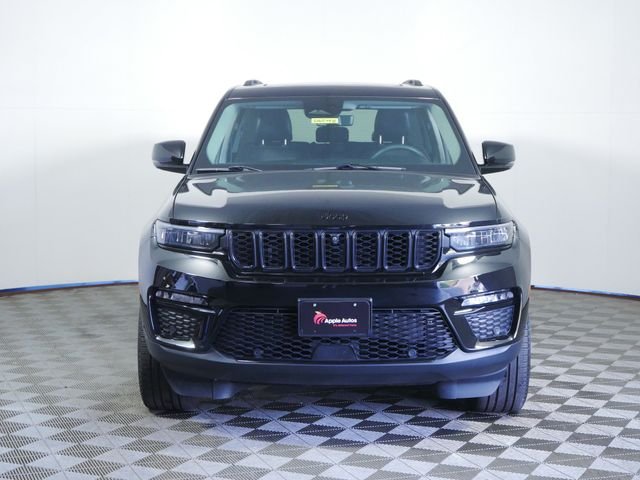 Certified 2024 Jeep Grand Cherokee Limited with VIN 1C4RJHBG9RC680358 for sale in Shakopee, Minnesota