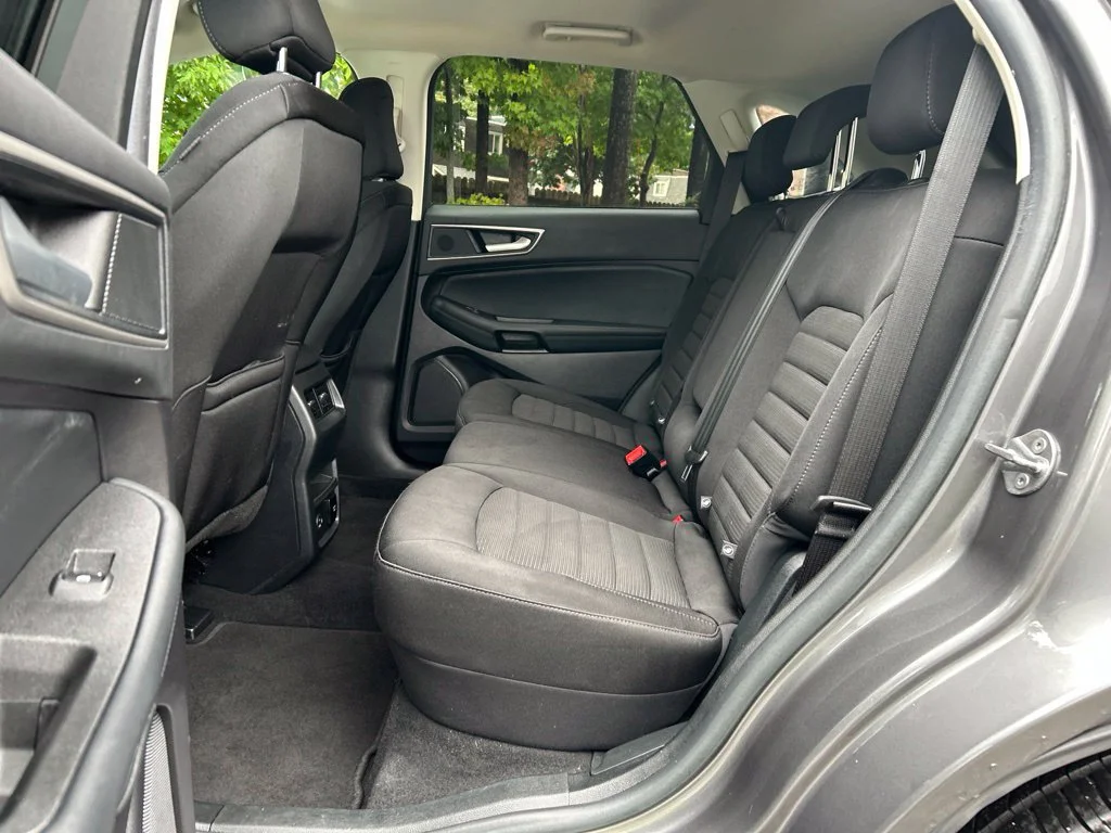 Used 2021 Gray Ford SEL image 25