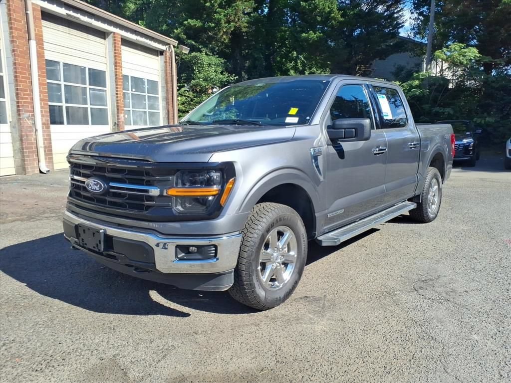 Used 2025 Gray Ford XLT image 33