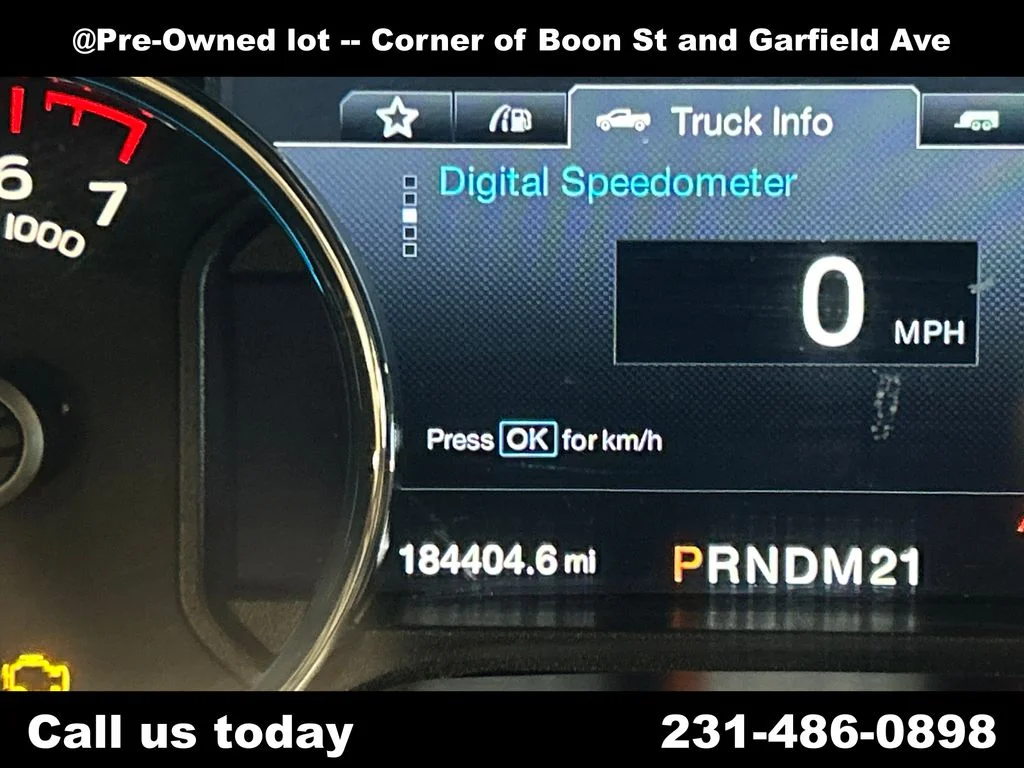 Used 2015 Silver Ford Lariat image 22