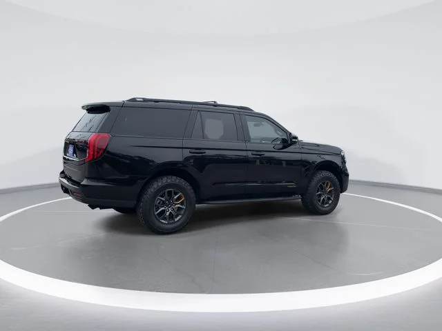 Used 2025 Black Ford Tremor image 7