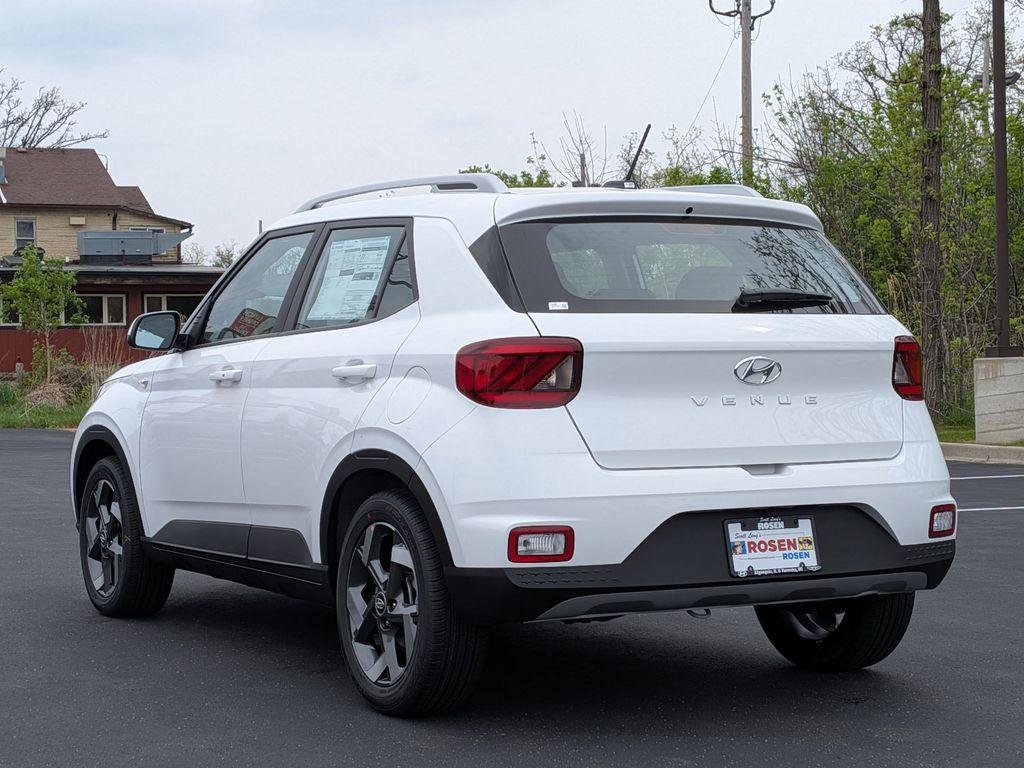 New 2026 White Hyundai SEL image 5
