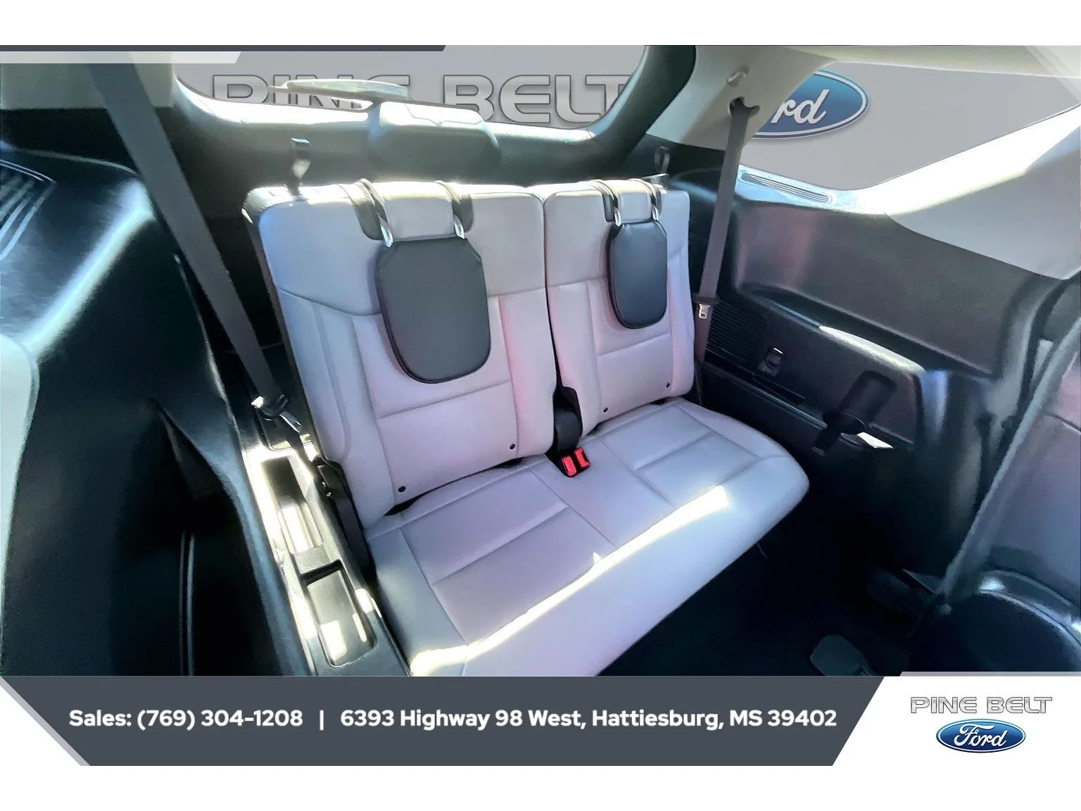 Used 2021 Agate Black Metallic Ford XLT image 21