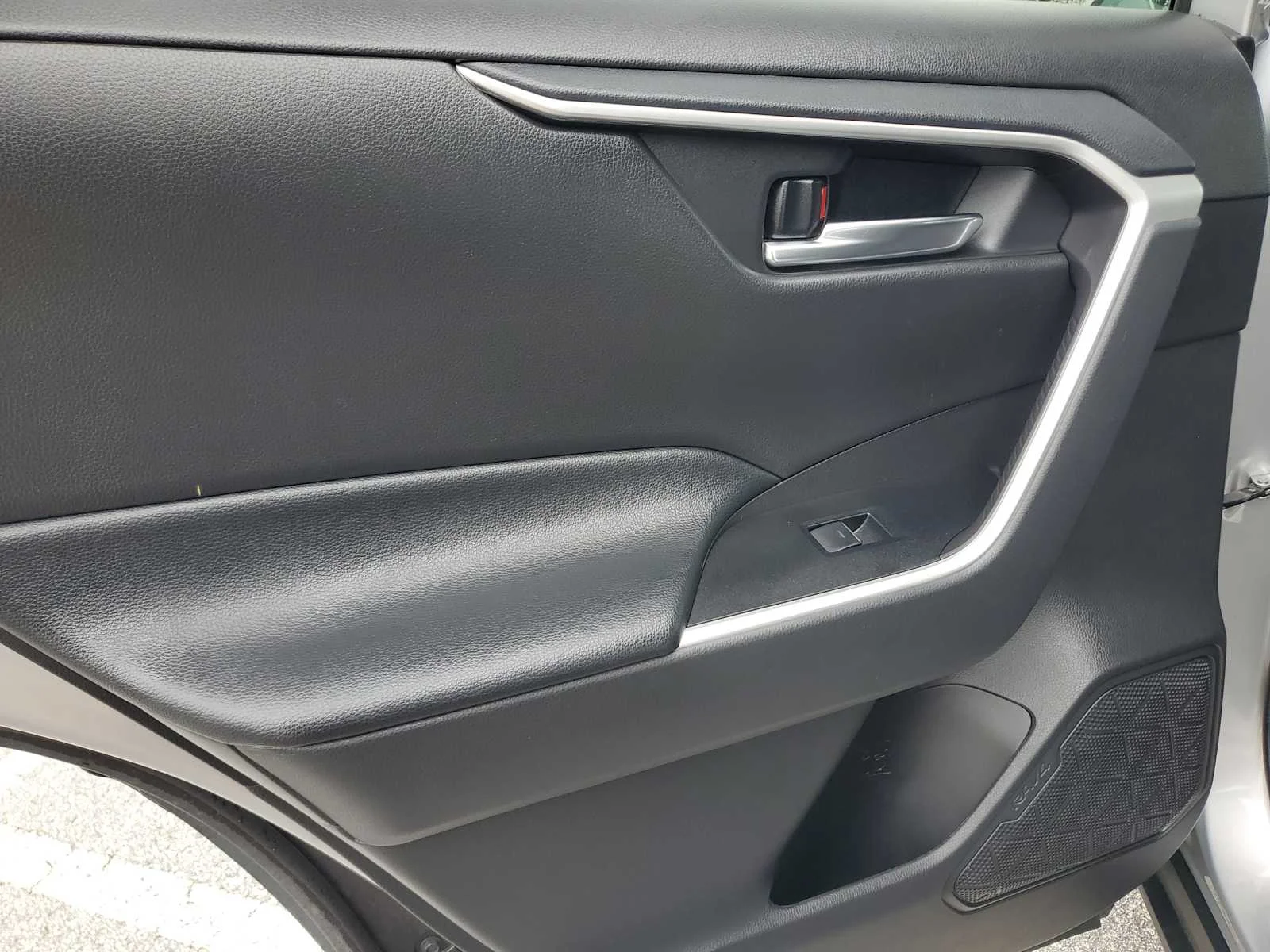 Used 2024 Silver Sky Metallic Toyota XLE image 12