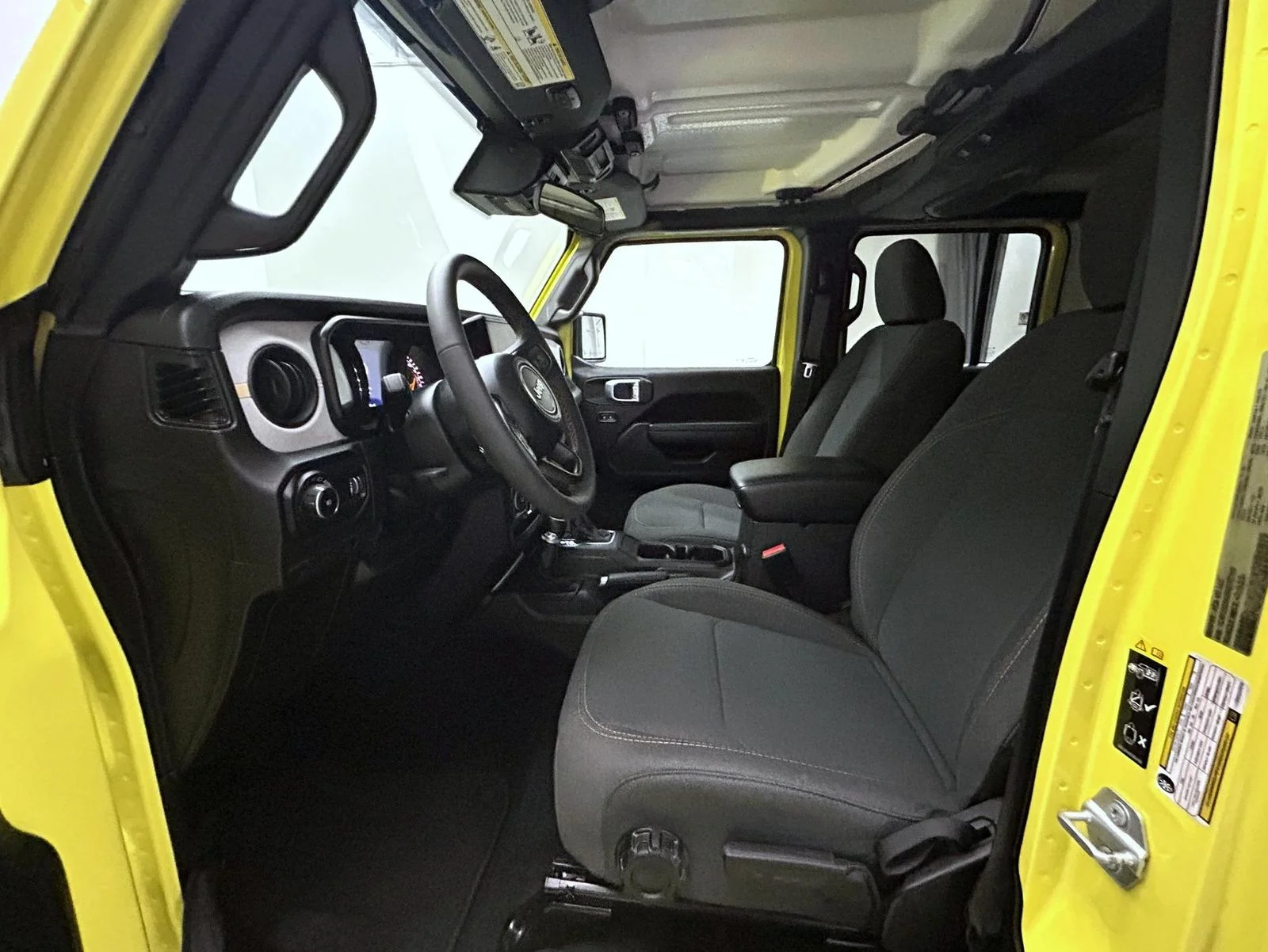 Used 2024 Yellow Jeep Sport S image 10