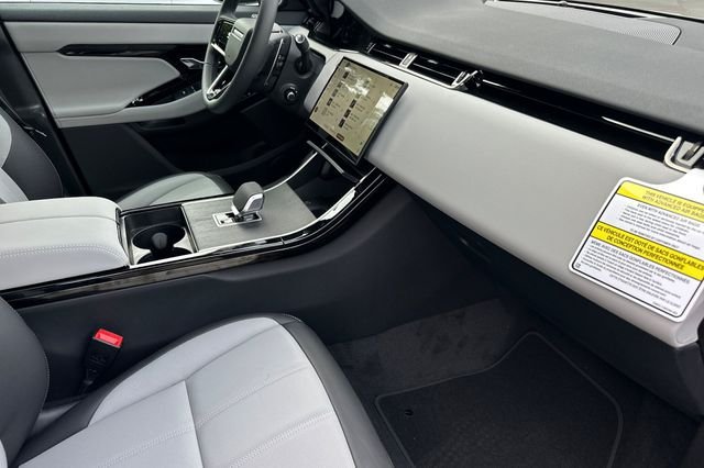 New 2026 Tribeca Blue Land Rover Hoxton Edition image 15