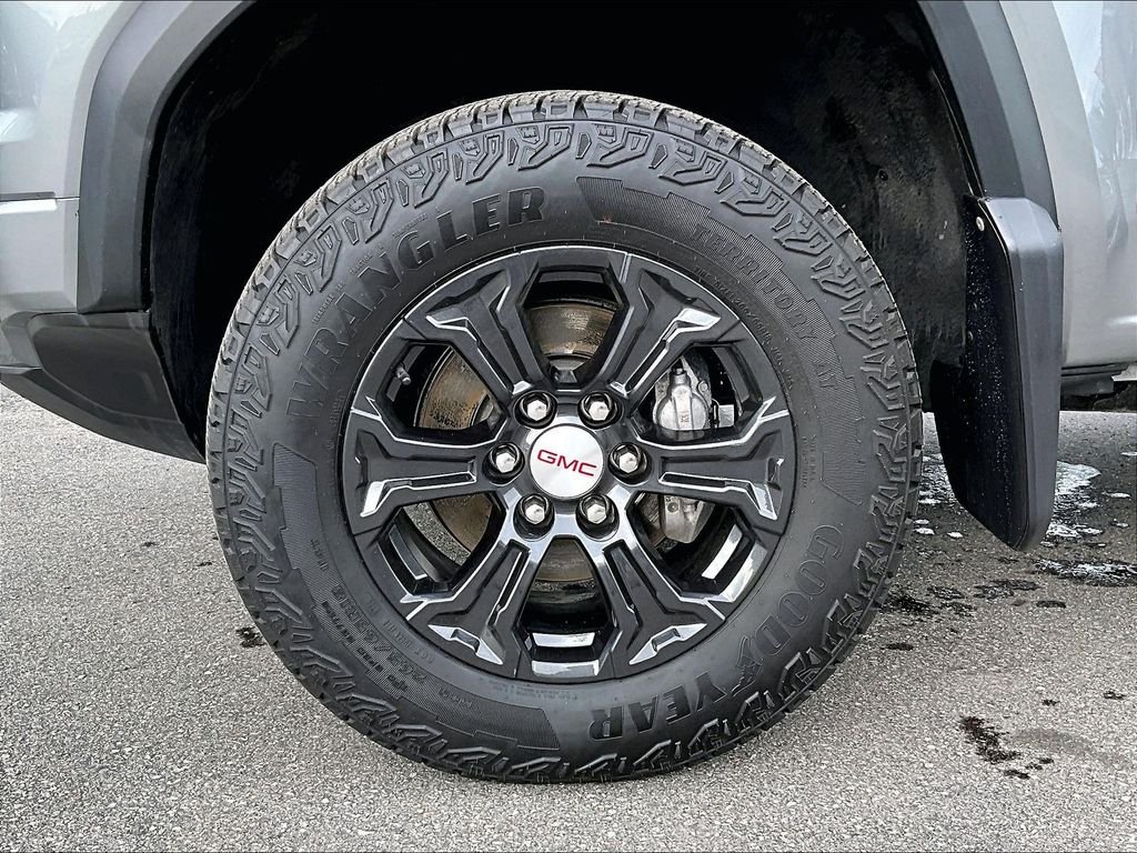 Used 2024 Gray GMC Elevation image 7