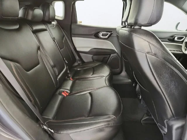 Used 2024 Metallic Jeep Limited image 25