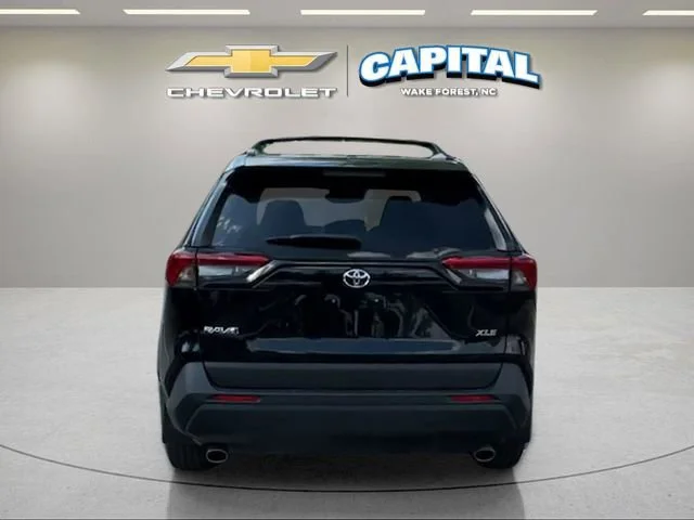 Used 2024 Black Toyota XLE Premium image 4