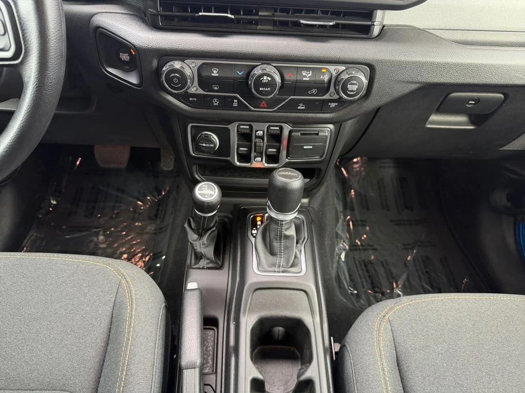 Used 2025 Hydro Blue Pearlcoat Jeep Nighthawk image 15