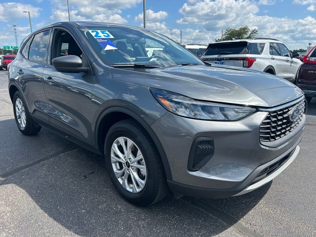 Used 2025 Gray Metallic Ford Active image 2