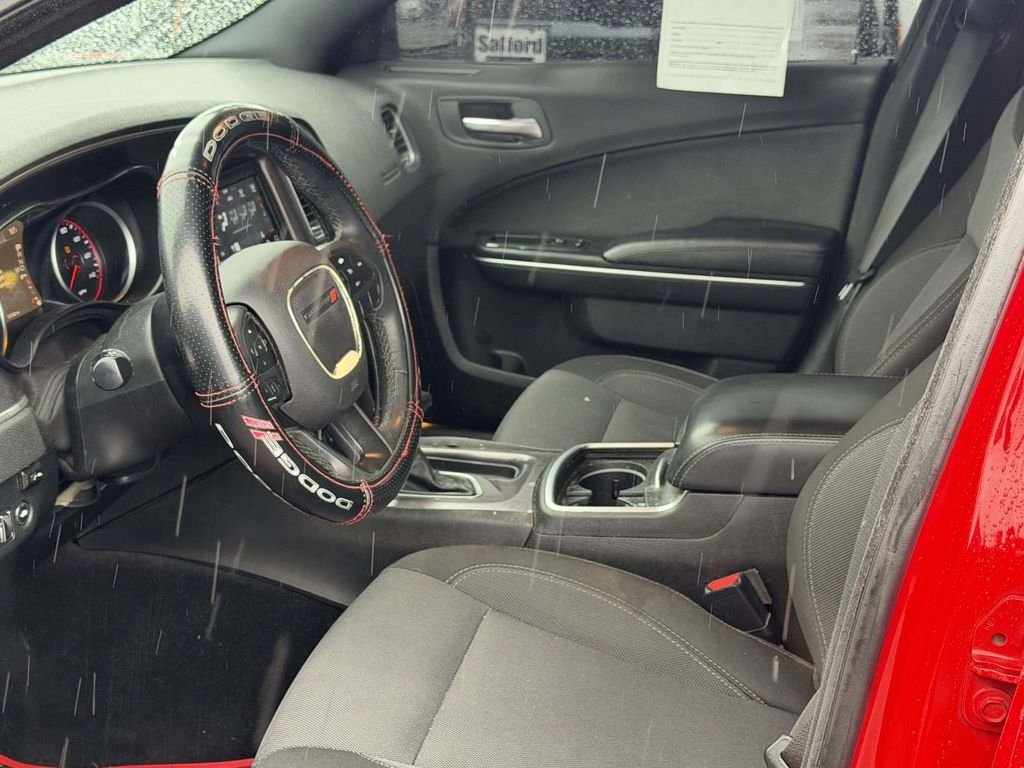 Used 2018 Red Dodge SXT image 11