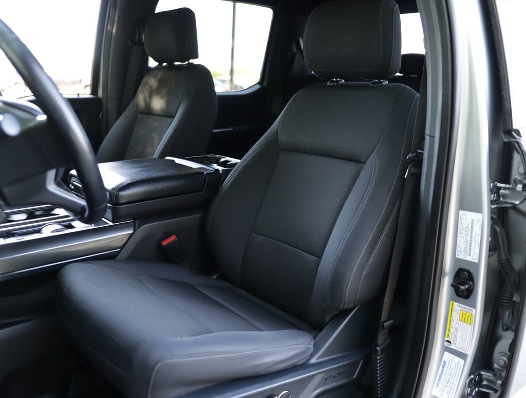 Used 2021 Iconic Silver Ford XL image 25