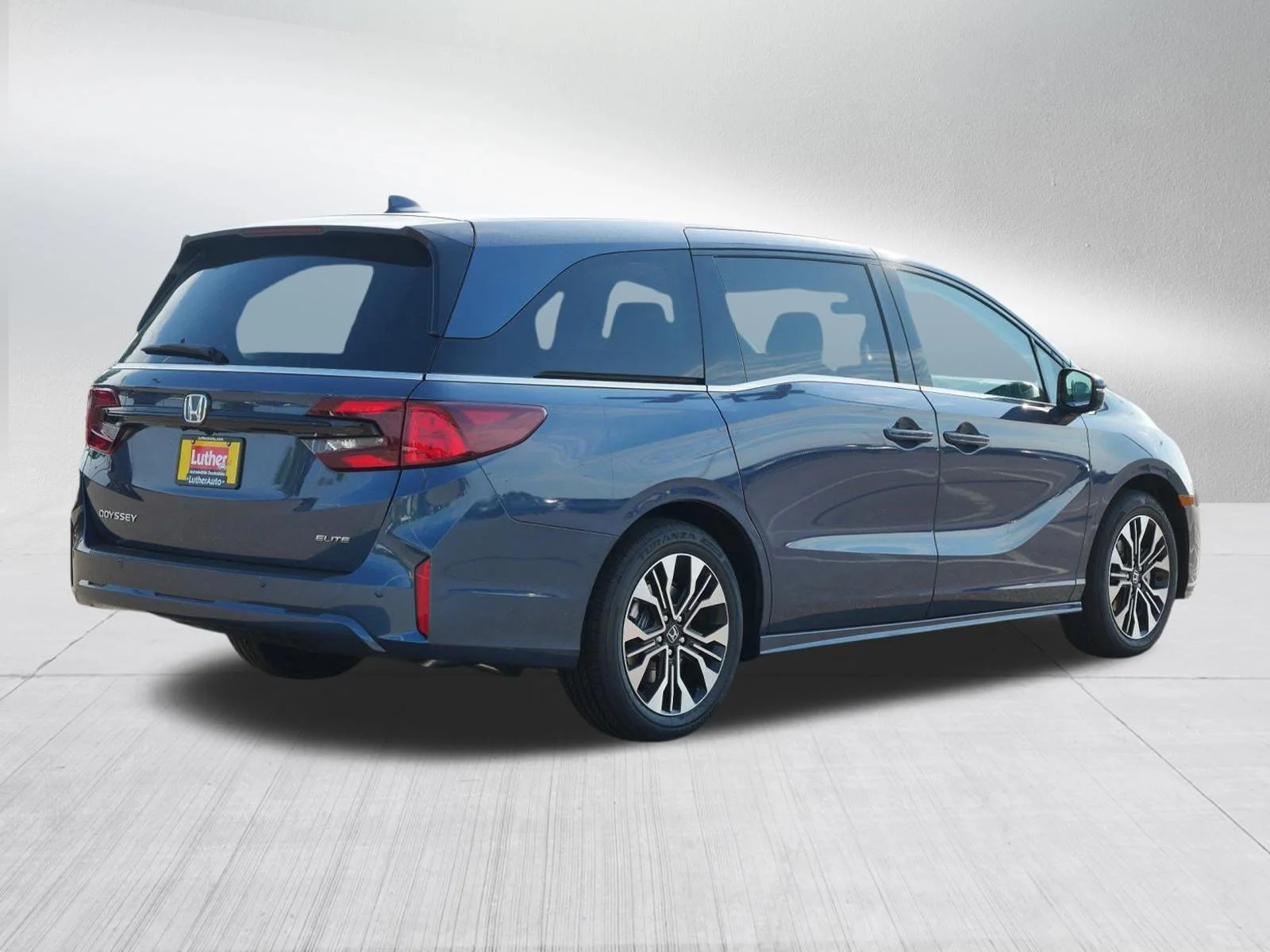New 2026 Smoke Blue Pearl Honda Elite image 4