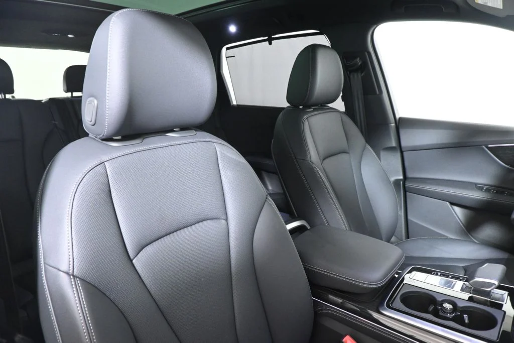 Used 2026 Black Audi 55 Premium Plus image 36