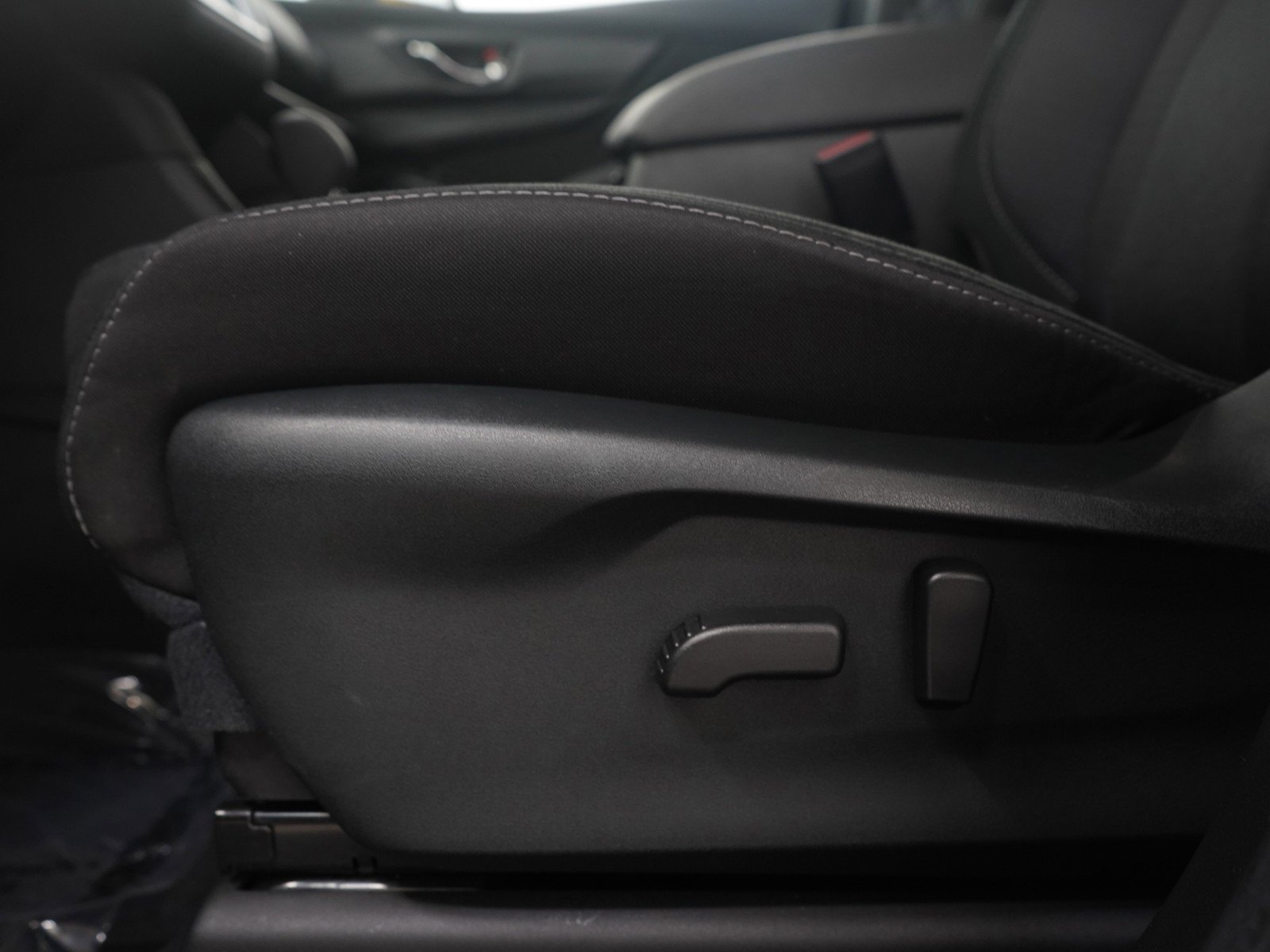 Used 2025 Crimson Red Pearl Subaru Premium image 24