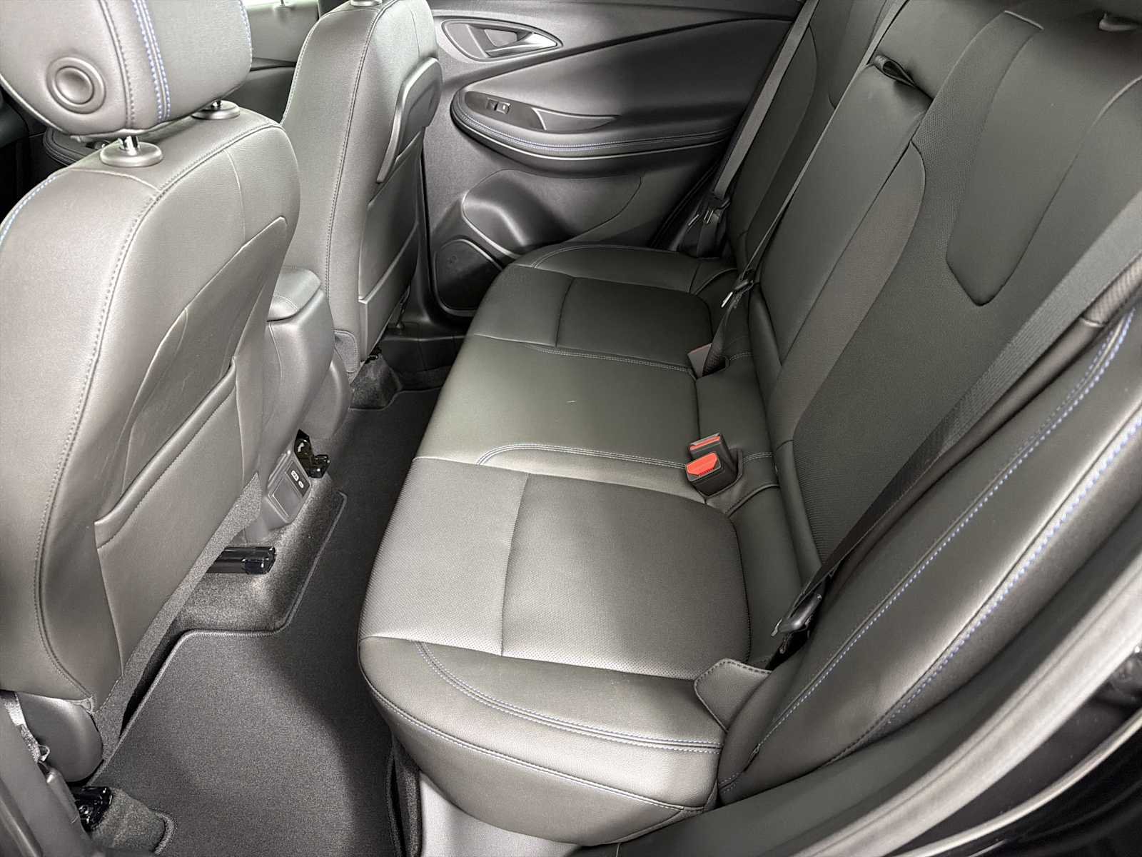 2026 Buick Encore GX Sport Touring - Photo 18