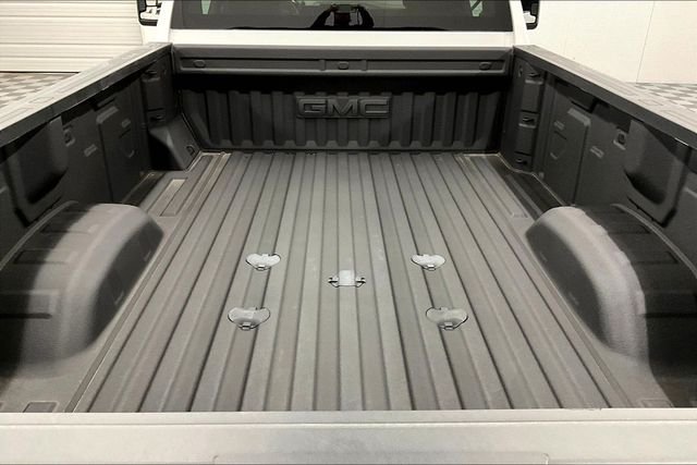 2024 GMC Sierra 3500HD SLE - Photo 31