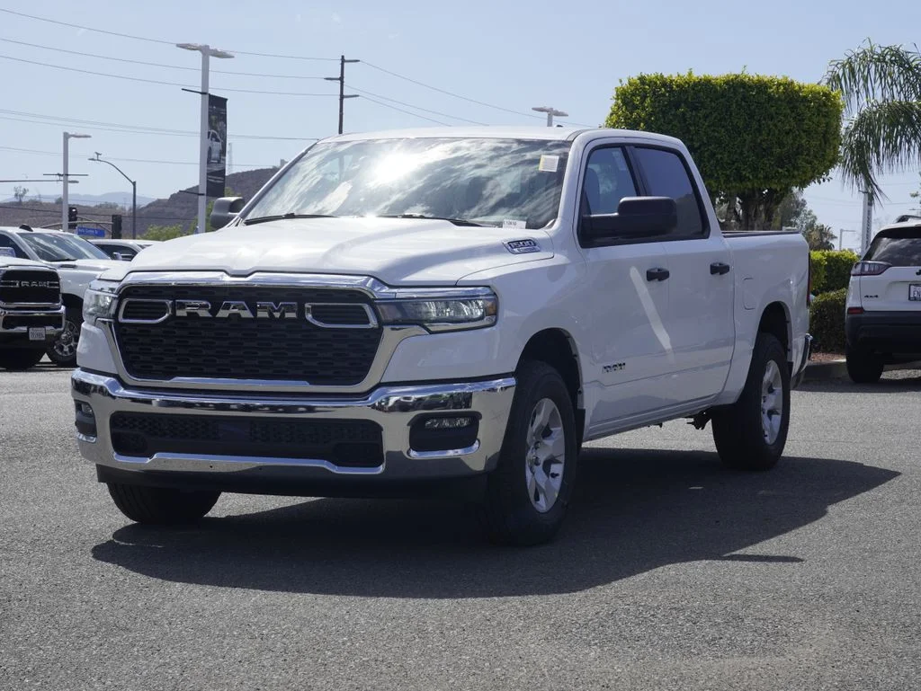New 2026 Bright White Clear-Coat Exterior Paint RAM Big Horn/Lone Star image 8