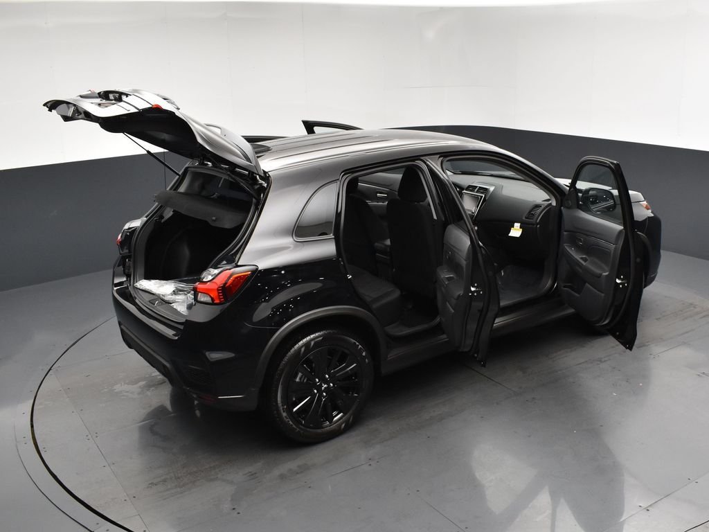New 2026 Black Mitsubishi 2.0 LE image 24