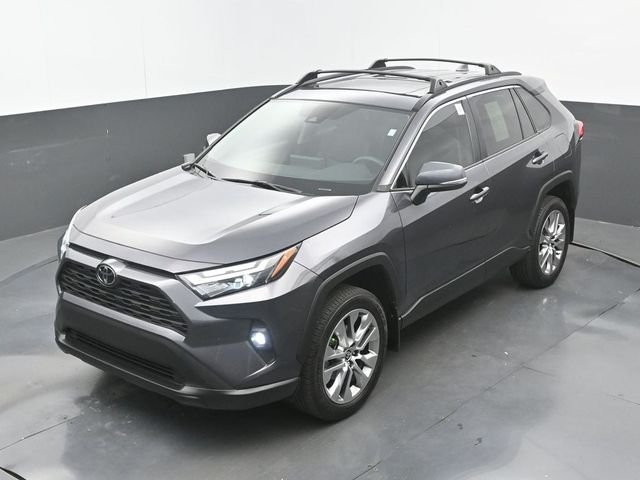 Used 2024 Magnetic Gray Metallic Toyota XLE Premium image 30