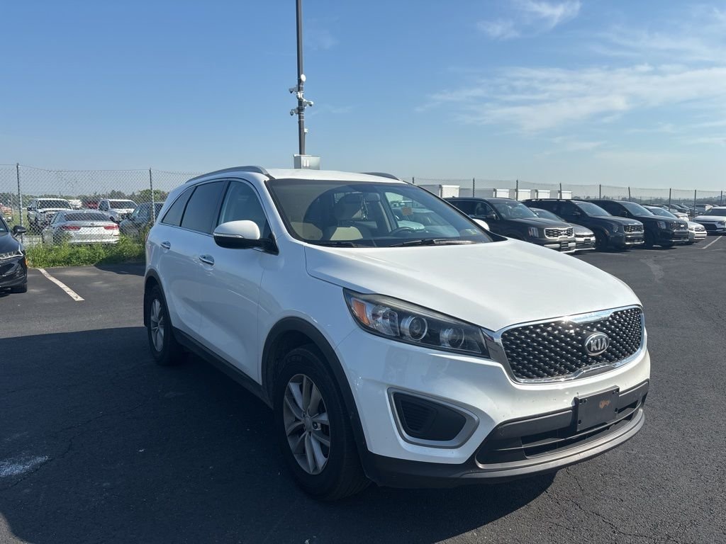 2018 Kia Sorento LX AT's photo