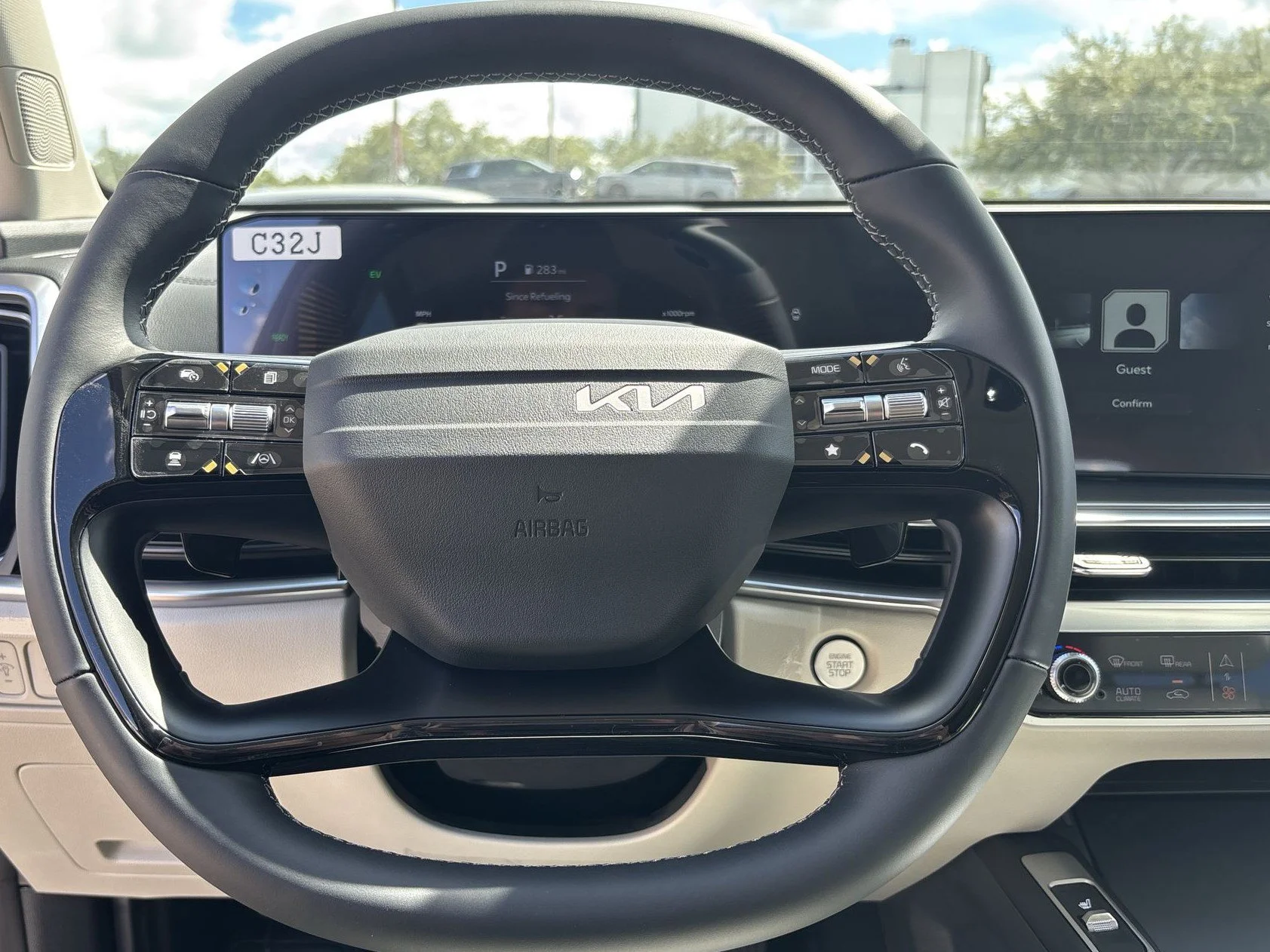 New 2026 Snow White Pearl Kia EX image 13