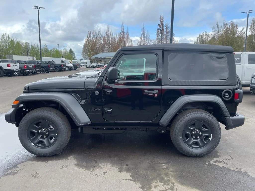 New 2026 Black Clear-Coat Exterior Paint Jeep Sport image 2
