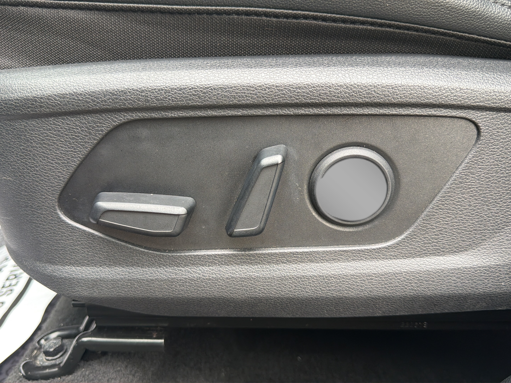 Used 2023 Gray Kia X-Pro image 17