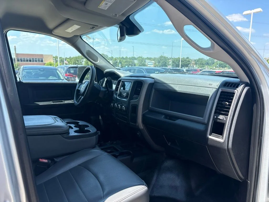 Used 2018 Silver Ram Tradesman image 21