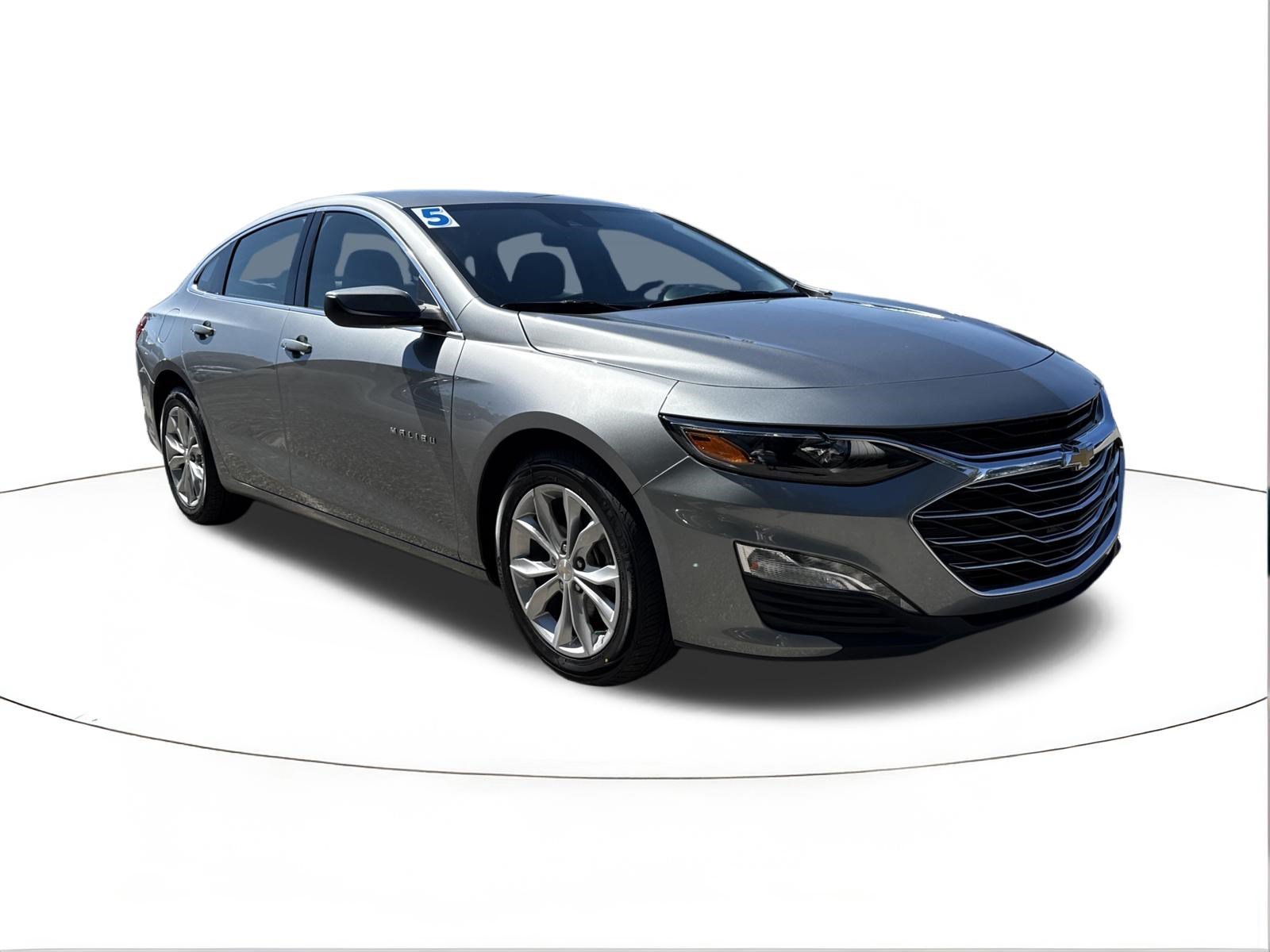 Used 2025 Sterling Gray Metallic Chevrolet LT image 1