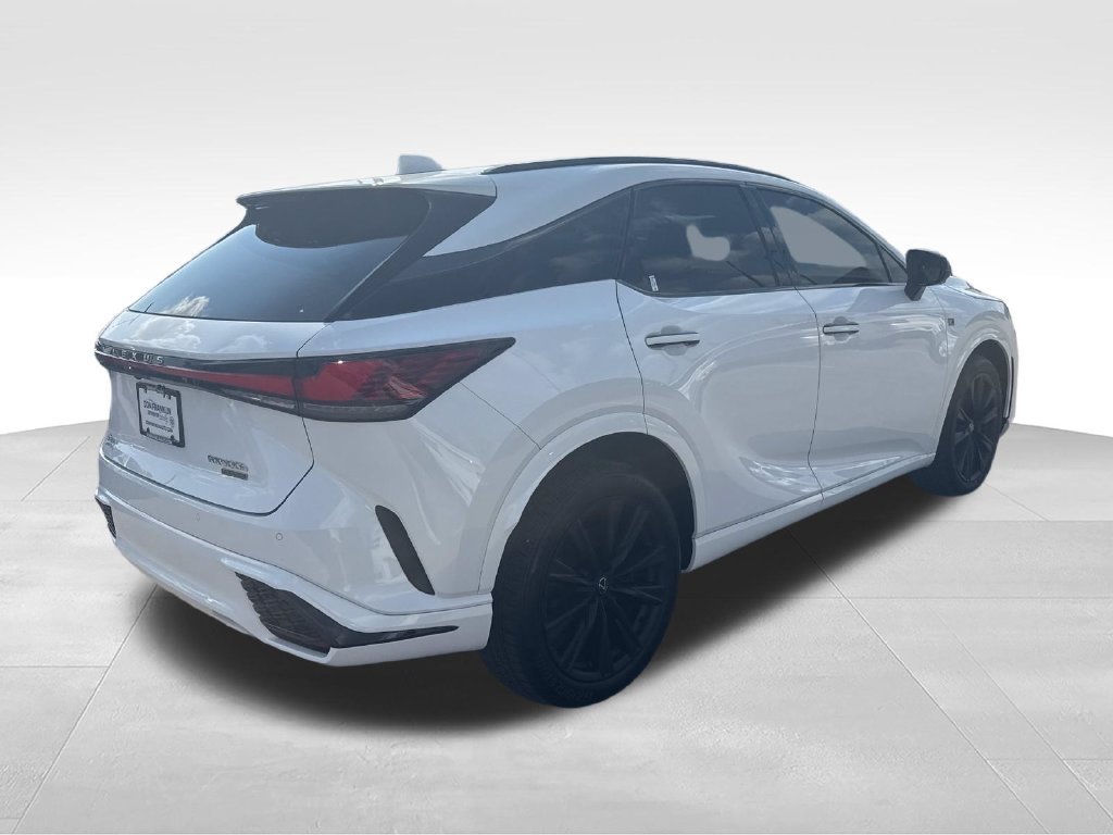 Used 2023 White Lexus 500h F SPORT Performance image 5