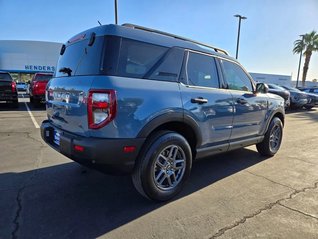 Used 2025 Azure Gray Metall Ford Big Bend image 6