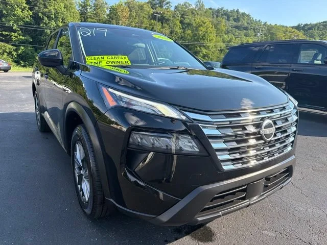 Used 2026 Black Nissan SV image 2