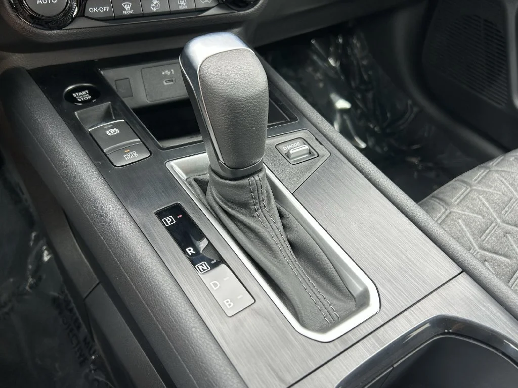 New 2027 Gun Metallic Nissan SV image 23
