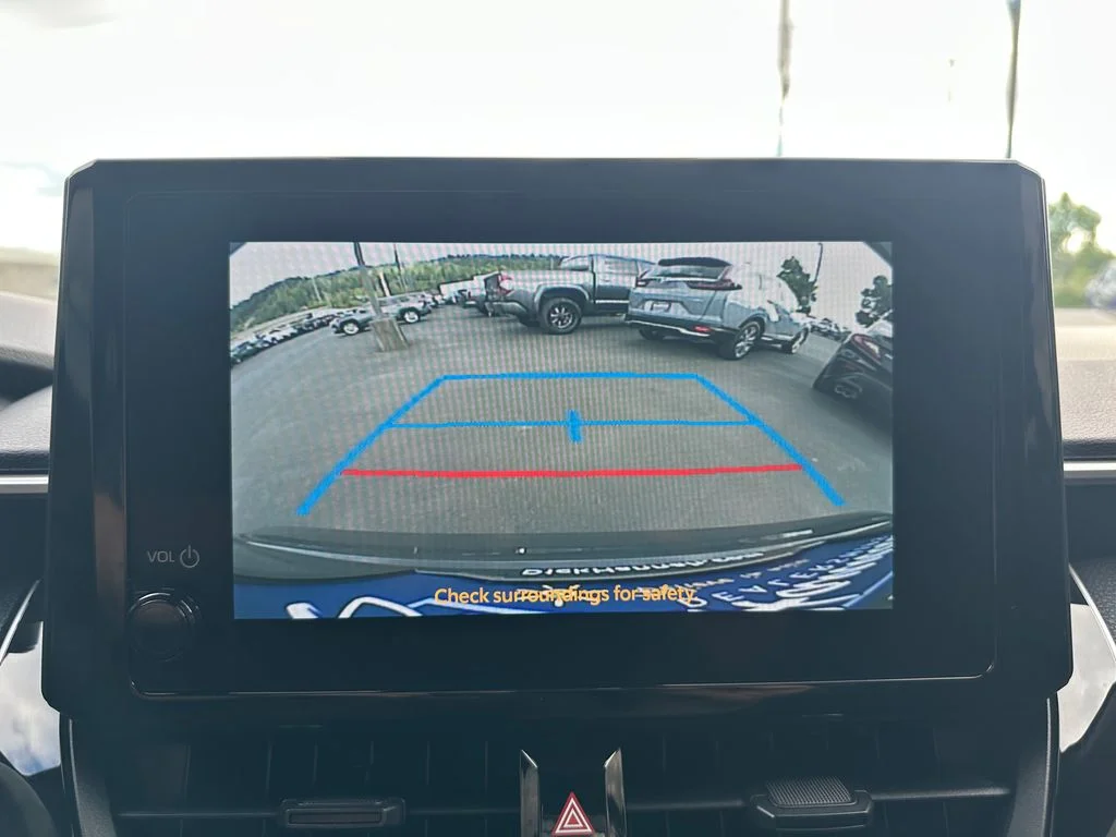 Certified Used 2024  Toyota SE image 18