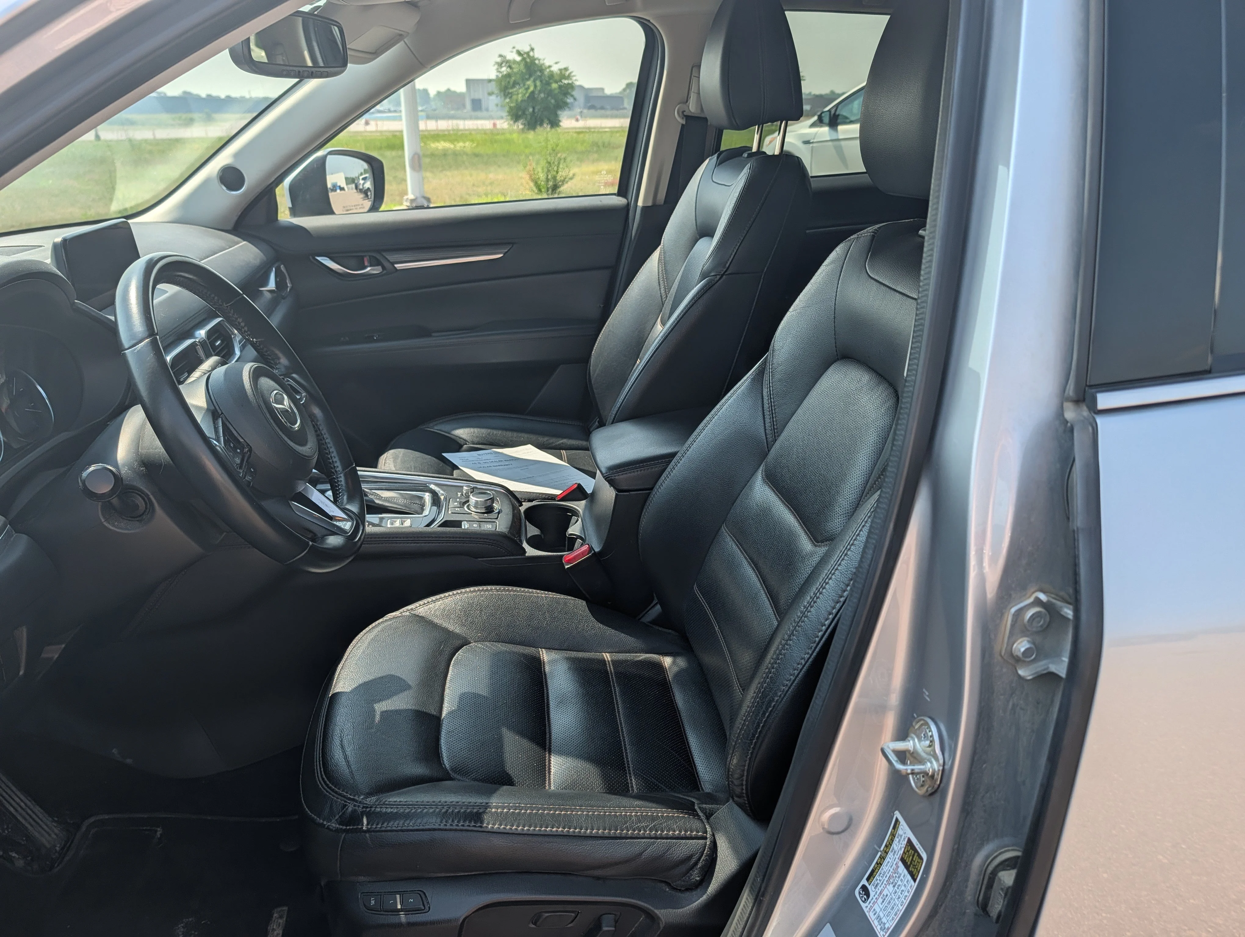 Used 2019 Sonic Silver Metallic Mazda Grand Touring image 7