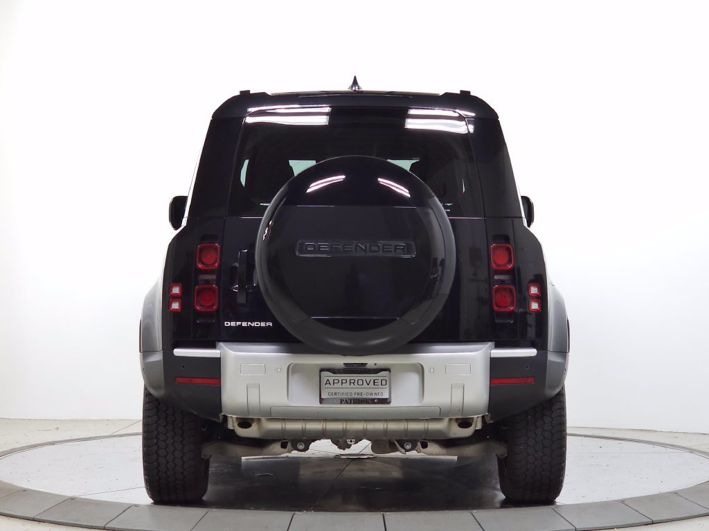 Certified Used 2025 Black Land Rover S image 4