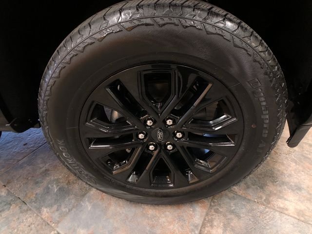 New 2026 Agate Black Metallic Ford Lariat® image 9